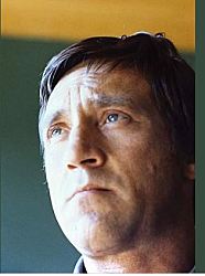 Как он так мог предугадать?