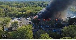 По меньшей мере 4 человека погибли, 8 получили ранения после того, как вооруженный мужчина открыл огонь в мормонской церкви в Мичигане