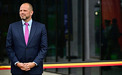 Министр обороны Бельгии объяснил свою угрозу «сравнять Москву с землей».