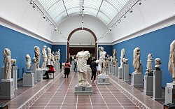 Украина ввела санкции против руководства ведущих российских музеев, ворующих украинские произведения в оккупации