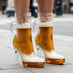 — Не женское это дело! — Какое? — Да любое