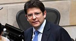 Кандидат в президенты Колумбии скончался от огнестрельного ранения