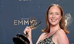 Лауреат премии «Эмми» Ханна Эйнбиндер: «К чёрту ICE и освободите Палестину!»