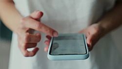 чат-боты учатся манипулировать людьми