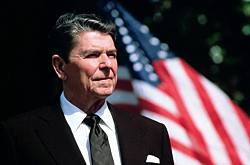 А знаете, что сделал Рейган, глядя на войну СССР в Афгане?