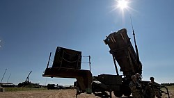 Украина получит системы Patriot и HIMARS в рамках одобренного Трампом механизма поставок
