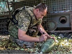 Обмен ударами в преддверии саммита