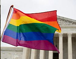 Верховный суд отклонил призыв к отмене решения о легализации однополых браков по всей стране