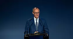 Мерц пообещал оснастить ВСУ дальнобойным оружием