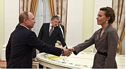 Друзья, мы запустили петицию, обращённую к Правительству и Министерству внутренних дел Испании, с призывом провести тщательную проверку публичного и политического прошлого Ксении Собчак и не предоставлять ей вид на жительство.