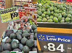 Trader Joe’s vs. Walmart: где выгоднее покупать продукты 