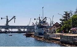 Украина атаковала один из крупнейших нефтяных терминалов России на Черном море