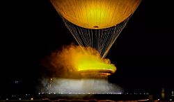 Пламя из воды и света: как устроена чаша олимпийского огня, парящая над Парижем?