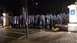 Пробуждение Ирландии: Вспыхнули протесты после изнасилования ребёнка мигрантом