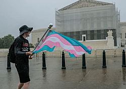 Верховный суд разрешил Трампу требовать наличия биологического пола в паспортах