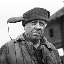 "Я помню свой первый бой, в котором из нас, сорока двух человек, осталось в живых четырнадцать.