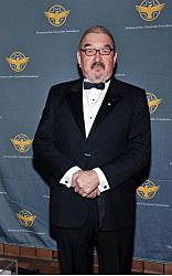 Скончался актер Грэм Грин, игравший в «Сумерках», «Крепком орешке»