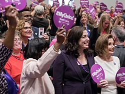 Дочь Пелоси объявила о выдвижении своей кандидатуры в Сенат Калифорнии