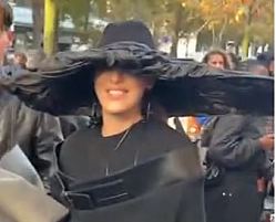 о скандалах в Париже