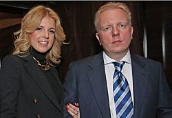  В Великобритании разграбили три особняка соратника Никиты Михалкова