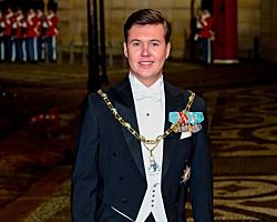 Самый завидный жених Европы: принцу Кристиану Датскому — 20 лет