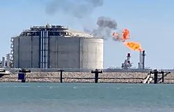 Польша хочет импортировать газ из США для Украины и Словакии