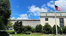 Государственный департамент США объявляет о выборе организаторов Венецианской биеннале современного искусства 2026 года