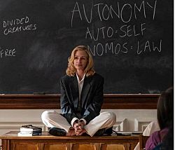 Прогнило что-то в Датском королевстве. Новый фильм Джулии Робертс