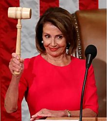 Пелоси заработала 130 миллионов долларов на торговле акциями Конгресса