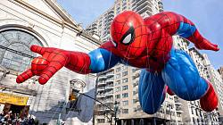 Человек-паук, Губка Боб, пес Снупи - главные герои парада ко Дню благодарения, который прошел на Манхэттене в 99-й раз.