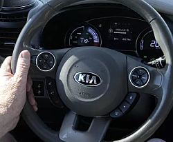 Kia отзывает тысячи автомобилей из-за проблем с подушками безопасности