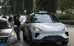 Как Китай захватывает рынок электромобилей благодаря городам-призракам и big data